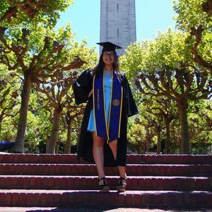 Meet your Posher, Genesy